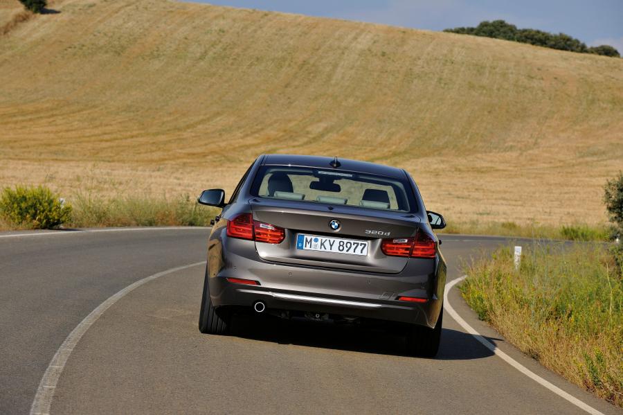  BMW 3-Series 2012 года  (фото 138 из 191)